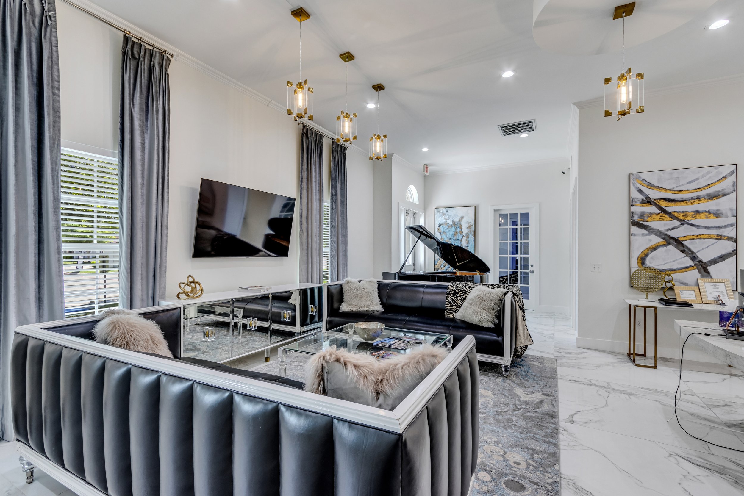 Synergy Realty office interior, photo 6