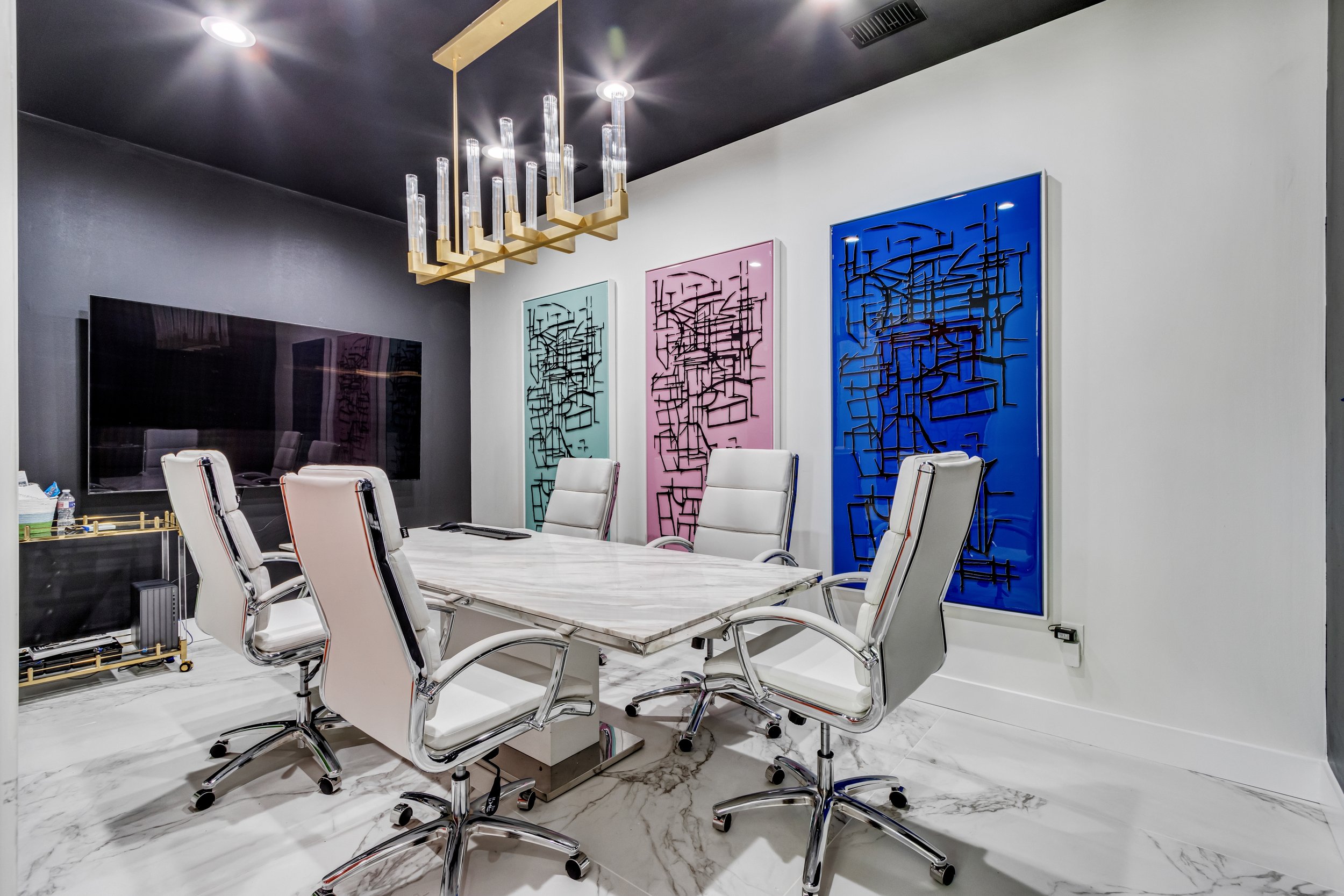 Synergy Realty office interior, photo 11