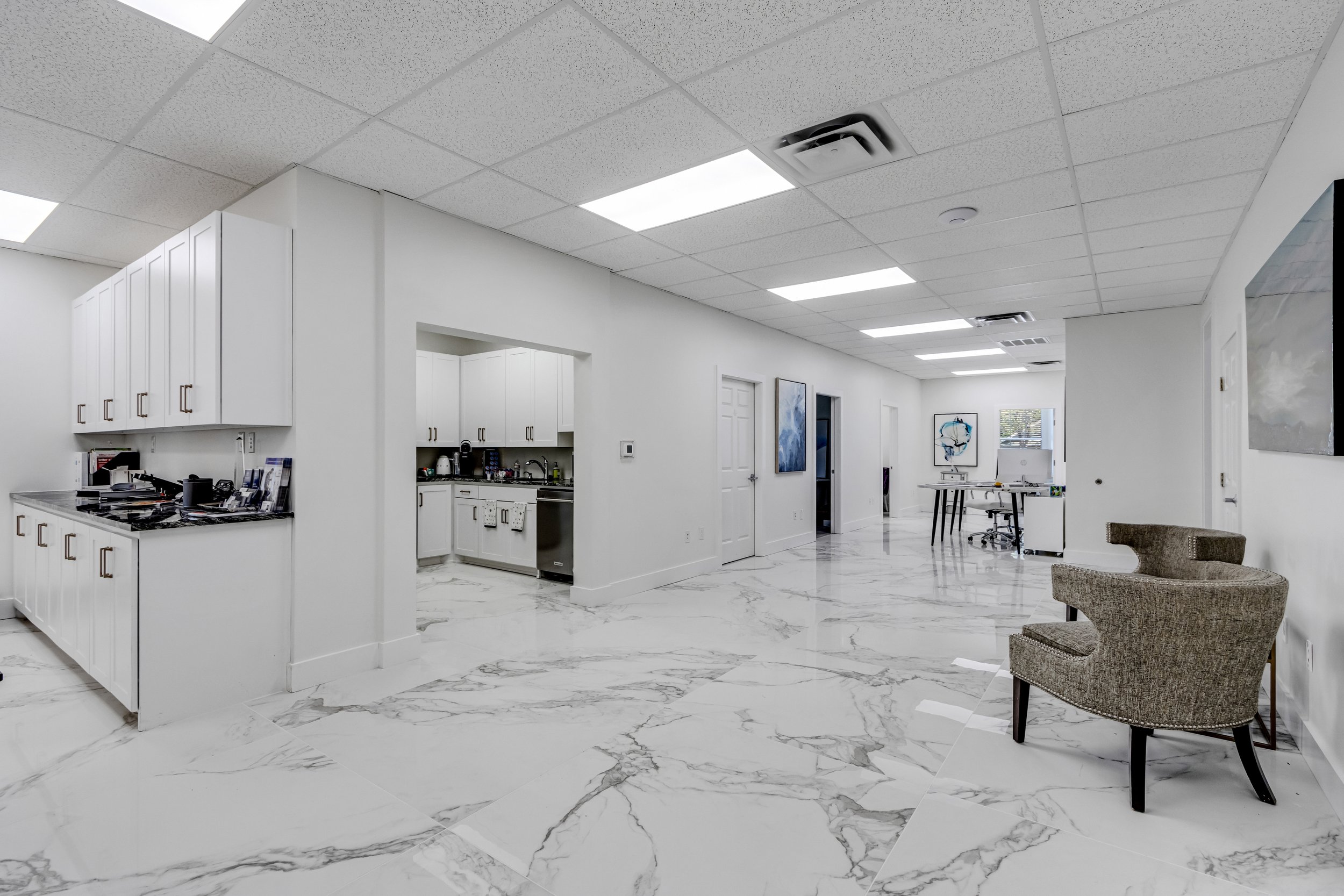 Synergy Realty office interior, photo 13